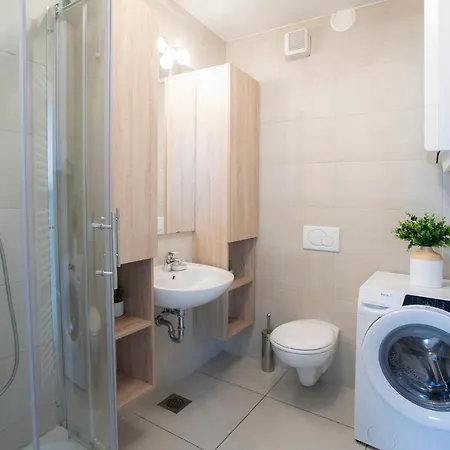 Apartment Agenija *