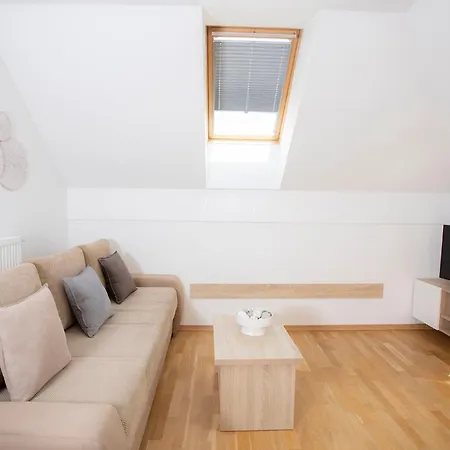 Apartman Agenija Bled